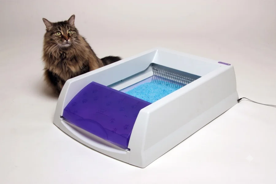 ScoopFree self-cleaning litter box